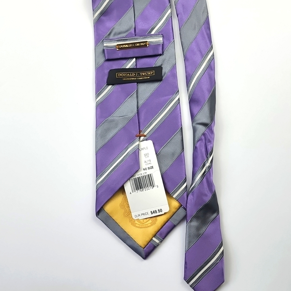 NWT Donald J Trump tie